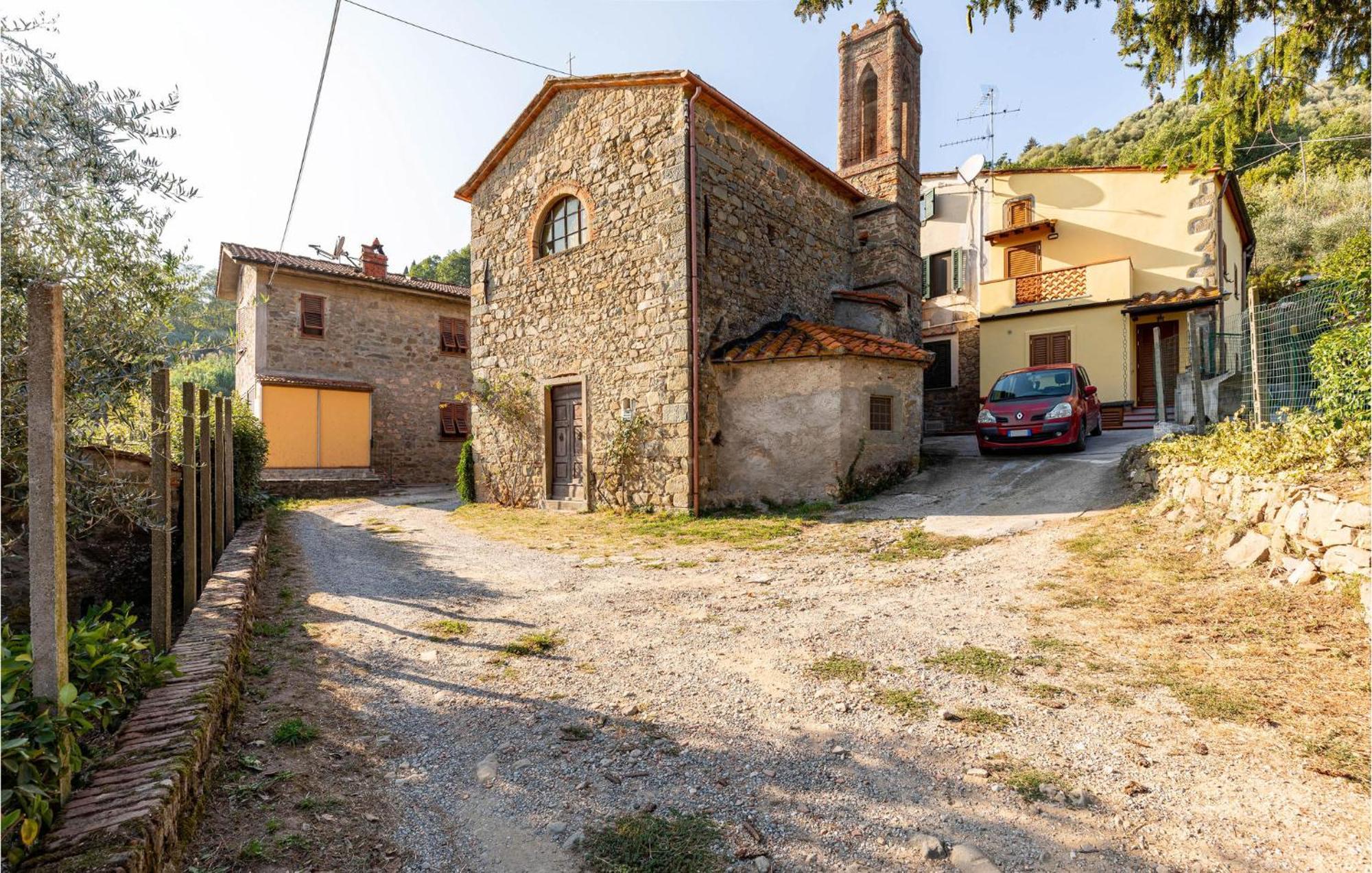 Awesome Home In Marliana With Kitchenette Esterno foto