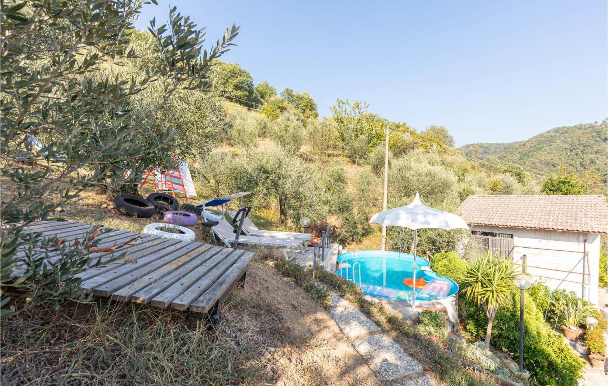 Awesome Home In Marliana With Kitchenette Esterno foto